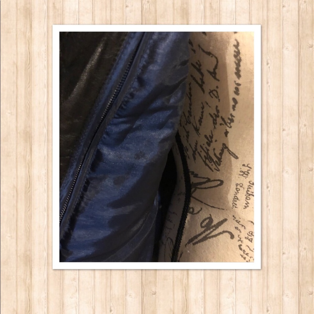 *NOT AVAILABLE* Leather Ladies Classic Jacket - Picture 4 of 4